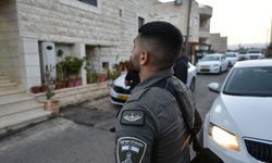 Aksa Tufanı'nda mücahitlerle çatışmaya giren işgal polisi intihar etti