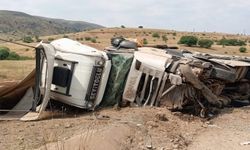 Bingöl'de tır kazası: 3 kişi yaralandı