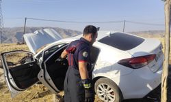 Cizre'de otomobil şarampole yuvarlandı: 3 yaralı