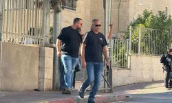 Filistinli doktorlar, işgalciler tarafından alıkonuldu: Meslek örgütleri tek tek kapatılıyor