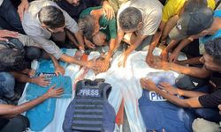 HAMAS'tan 5'i gazeteci 19 kişinin hastanede şehit edilmesine tepki