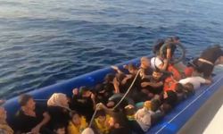İzmir açıklarında 20 düzensiz göçmen yakalandı