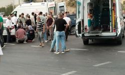 Servis minibüsü ile otomobil çarpıştı: 1’i ağır 4 yaralı