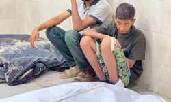 706'ncı günde Gazze'de siyonist rejimin toplu imha saldırıları sürüyor