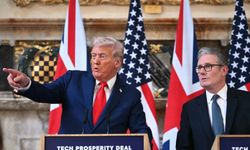 ABD Başkanı Trump, İngiltere Başbakanı Keir Starmer ile bir araya geldi