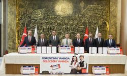 Gaziantep Valiliğinden öğrenci kırtasiye kart projesi