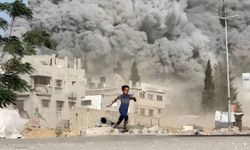 Gazze'de işgalin 722'nci gününde şiddetli saldırılar devam ediyor