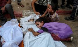 Gazze'de katliam: Bir günde 70 şehit