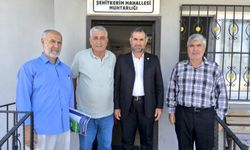HÜDA PAR Tarsus İlçe Başkanlığı heyeti muhtarlar ve esnafla bir araya geldi.