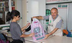 Mardin Umut Kervanı yüzlerce çocuğun kırtasiye ihtiyacını giderdi