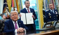 Trump, Savunma Bakanlığı’nın adını "Savaş Bakanlığı" olarak değiştiren kararnameyi imzaladı