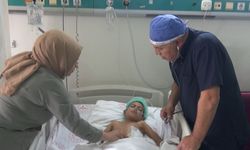 Akciğer kisti patlayan 7 yaşındaki çocuk Şanlıurfa’da hayata tutundu