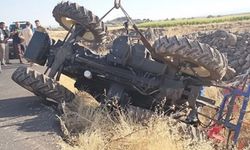 Devrilen traktörden düşen küçük çocuk hayatını kaybetti