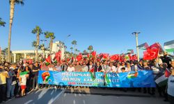 Gazze İçin binlerce kişi “Özgür Filistin” sloganlarıyla meydanlara indi 
