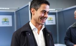 Hollanda'da genel seçimin ilk sonuçları açıklandı