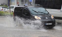 Meteoroloji'den kuvvetli yağış ve fırtına uyarısı