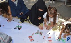 Siirt’te “Filistinli Çocuklar İçin Çiz” etkinliği düzenlendi