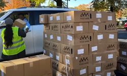 ABD'de hükümet kapanışı rekor kırdı: Çalışanlar gıda kuyruğunda, uçuşlar aksıyor