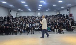 Araştırmacı-Yazar Göktaş: Bir ucundan eşkıya giriyor; öbür ucundan evliya çıkıyor