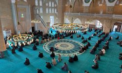 Batman'da Üniversite Camii ibadete açıldı