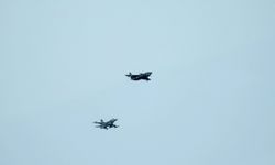 Bayraktar Kızılelma önemli testi başarıyla geçti: F-16’ya kilitlendi, simüle atışta tam isabet