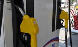 Benzine zam geldi! Akaryakıtta tabela değişti