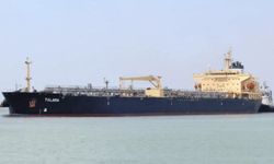 Devrim Muhafızları Donanması: Umman Denizi’nde kural ihlali yapan tanker durduruldu