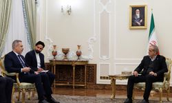  Dışişleri Bakanı Fidan, İran Cumhurbaşkanı Pezeşkiyan tarafından kabul edildi