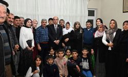 Dört kuşak bir arada yaşayan aileye ziyaret