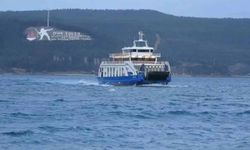 Feribot seferlerine fırtına engeli