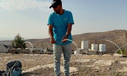 Filistinliler işgalcilerden korunmak için köylerini çitle çevirmeye başladı
