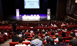 Gaziantep'te "Ailenin Geleceği, Tehditler, Değerler ve Çözüm Arayışları" sempozyumu başladı