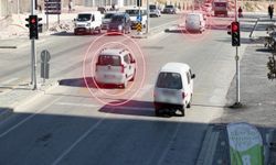 Gaziantep'te kırmızı ışık ihlali yapan 990 araca ceza yazıldı