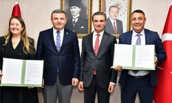 Gümüşhane’ye kurulacak çağrı merkezi için imzalar atıldı