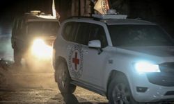 HAMAS, siyonist esirin cesedini Kızılhaç'a teslim etti