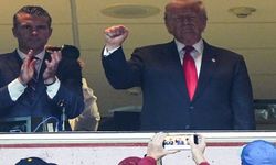 “Her şey harika” diyen Trump, tribünlerde yuhalandı