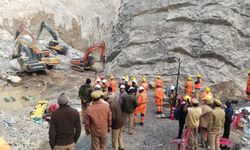Hindistan'da taş ocağında göçük: 1 ölü, 15 kayıp