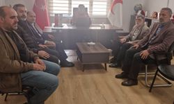 HÜDA PAR İl Başkanlığı Kızılay şubesini ziyaret etti