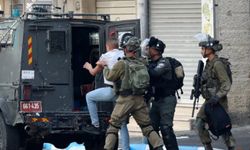 İşgal kuvvetleri, Batı Şeria'da baskın furyası başlattı