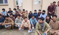 Pakistan ve Irak'taki mahkum Afganlar ülkelerine döndü