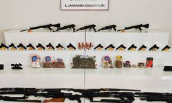 Şanlıurfa’da çok sayıda silah ele geçirildi: 9 gözaltı