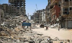 Siyonist rejim ateşkesi ihlal ediyor: Gazze'nin doğusunda yoğun bombardıman