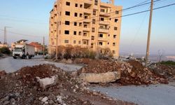 Siyonist rejim, el-Halil ve Bet Amr'da geniş çaplı ev baskınları düzenledi