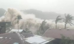 Tayvan, Fung-wong tayfunu nedeniyle 8 binden fazla kişiyi tahliye etti