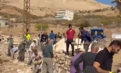 Temelli köyü sakinleri, köylerine belediyenin yapması gereken hizmetleri sunuyor