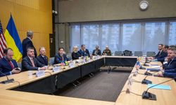 Ukrayna heyeti "barış planını" görüşmek üzere ABD'ye gitti