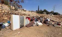 Yahudi çeteler Kudüs'ün doğusunda 4 barakayı yıktı