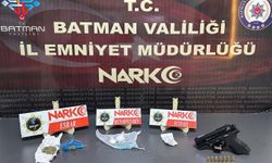 Batman’da araçtan uyuşturucu ve silah çıktı