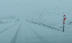 Dargeçit’te kar yağışına "hazırlıksız" yakalanan belediyeye tepki: Ulaşımda aksama oldu 