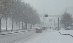 Diyarbakır'da eğitime kar engeli